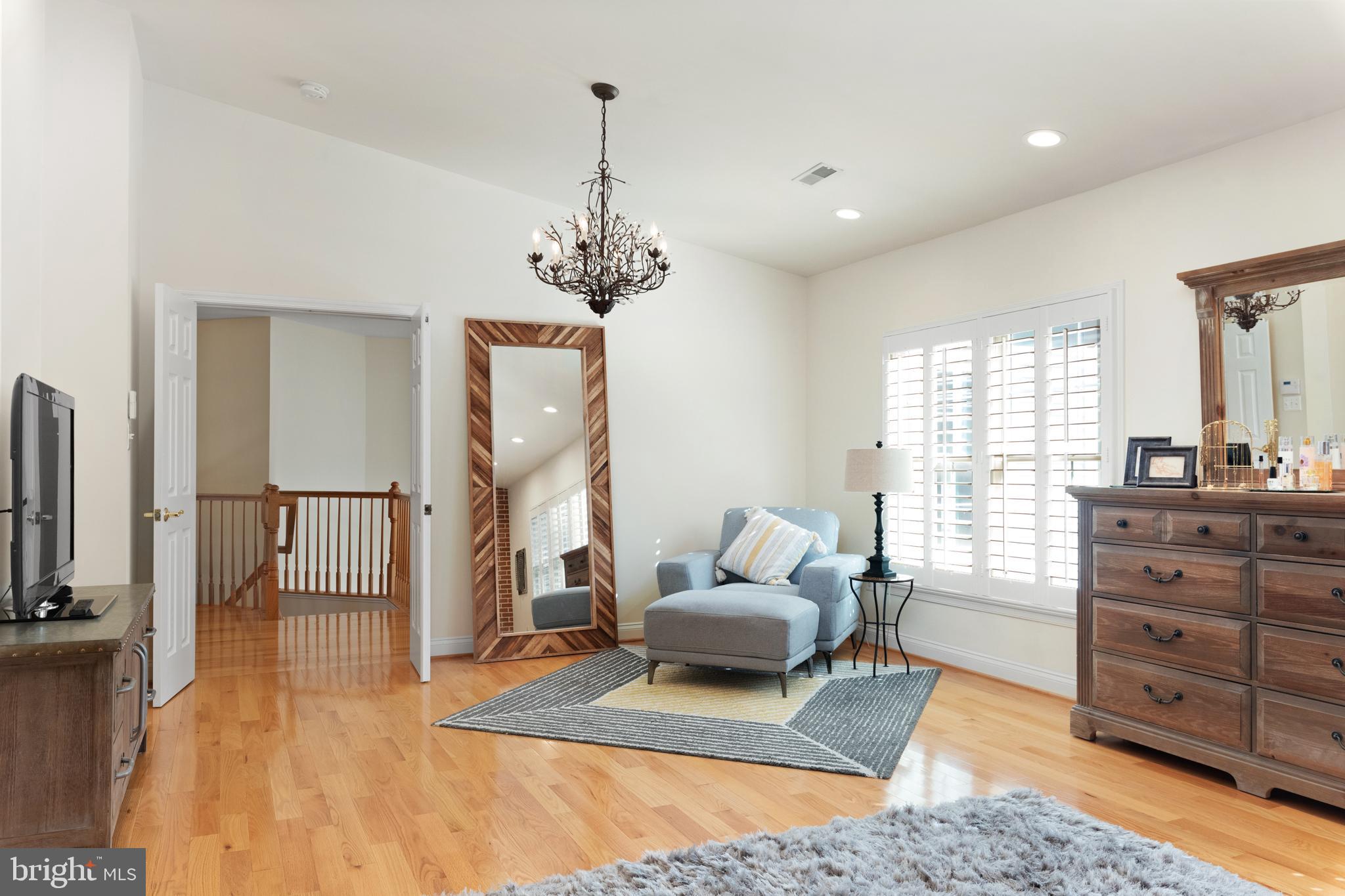 THE OVERLOOK AT BROAD CREEK - Residential