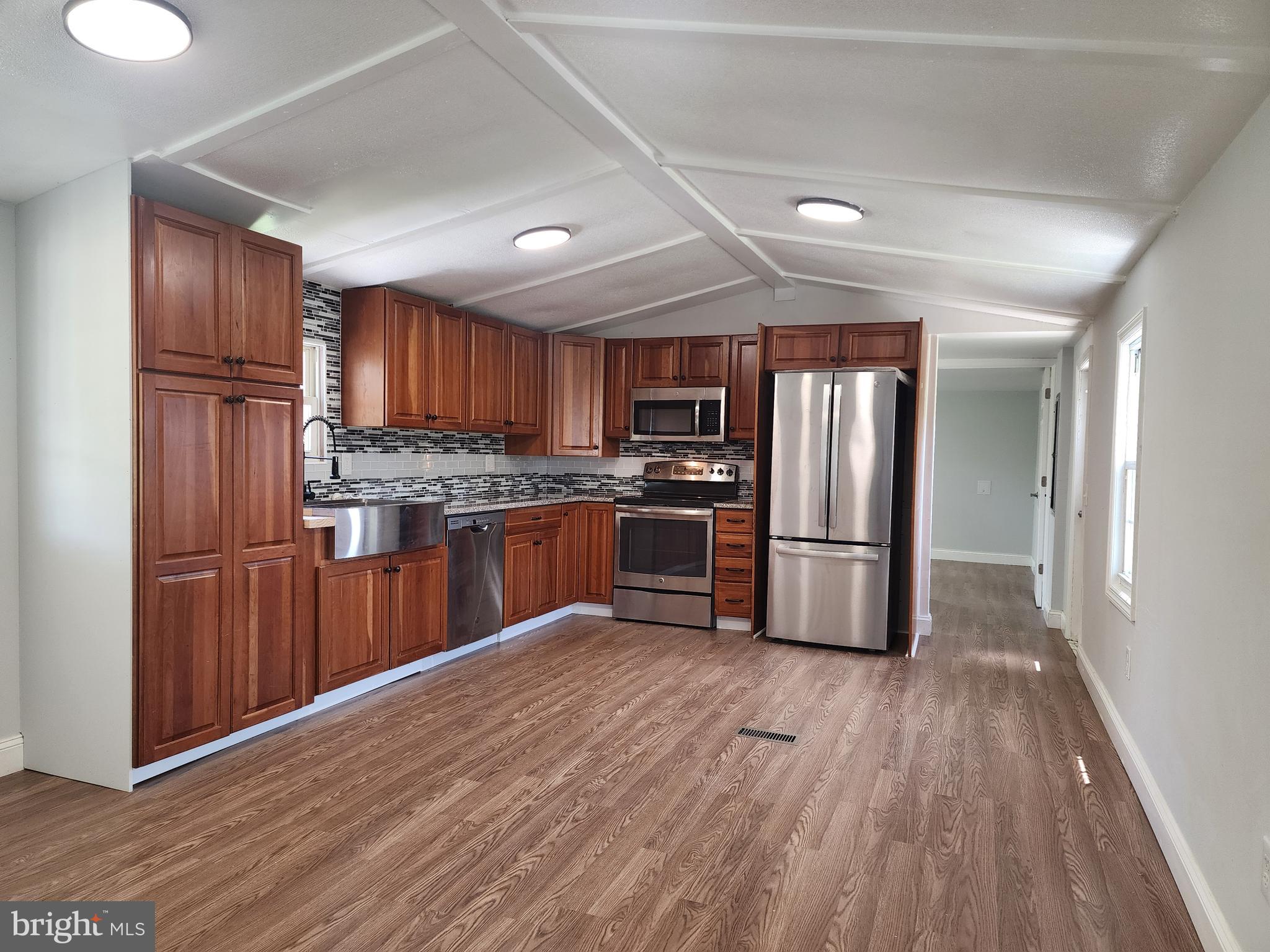MOUNTAIN VIEW TERRACE - Residential