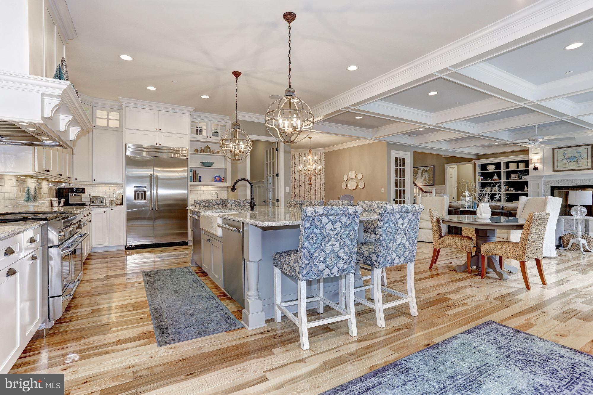 ANNAPOLIS ROADS - Residential