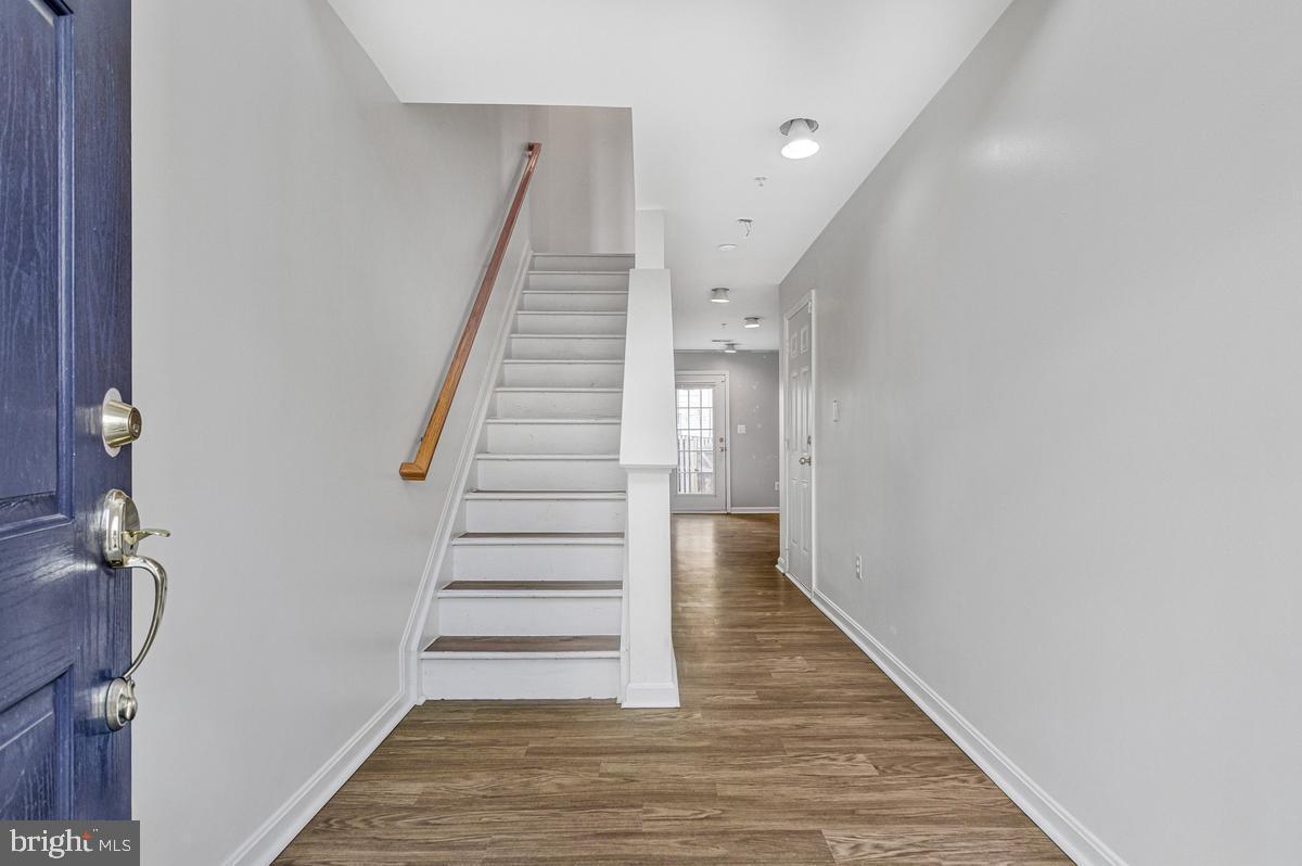 WESTBURY WEST - Residential
