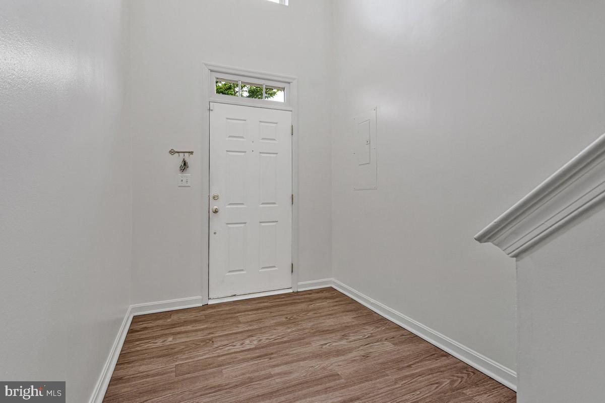 WESTBURY WEST - Residential