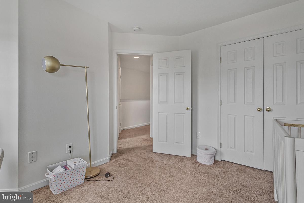 WESTBURY WEST - Residential
