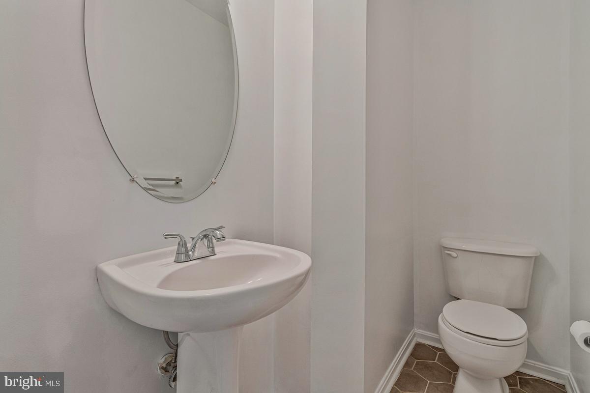 WESTBURY WEST - Residential