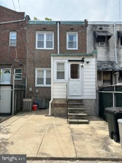 LOWER MOYAMENSING - Residential Lease