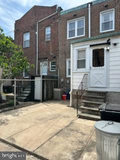 LOWER MOYAMENSING - Residential Lease