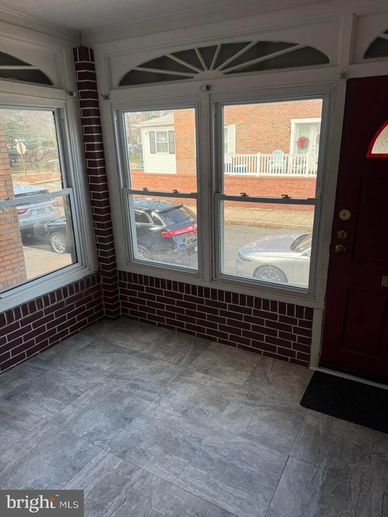 LOWER MOYAMENSING - Residential Lease