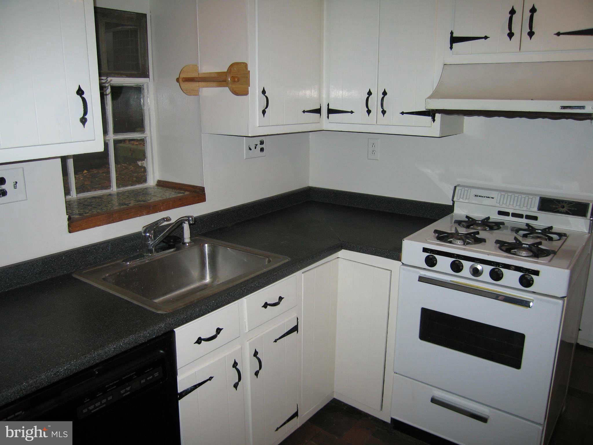 OLD TOWN - Residential Lease