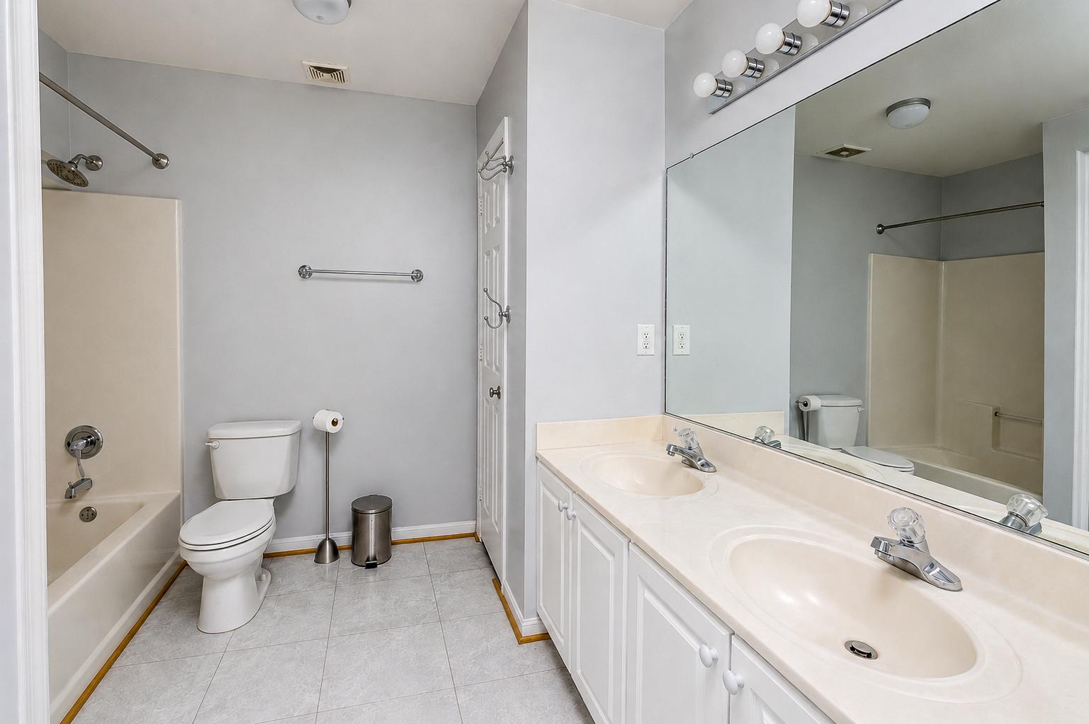 SUMMERFIELD IN COVINGTON - Residential