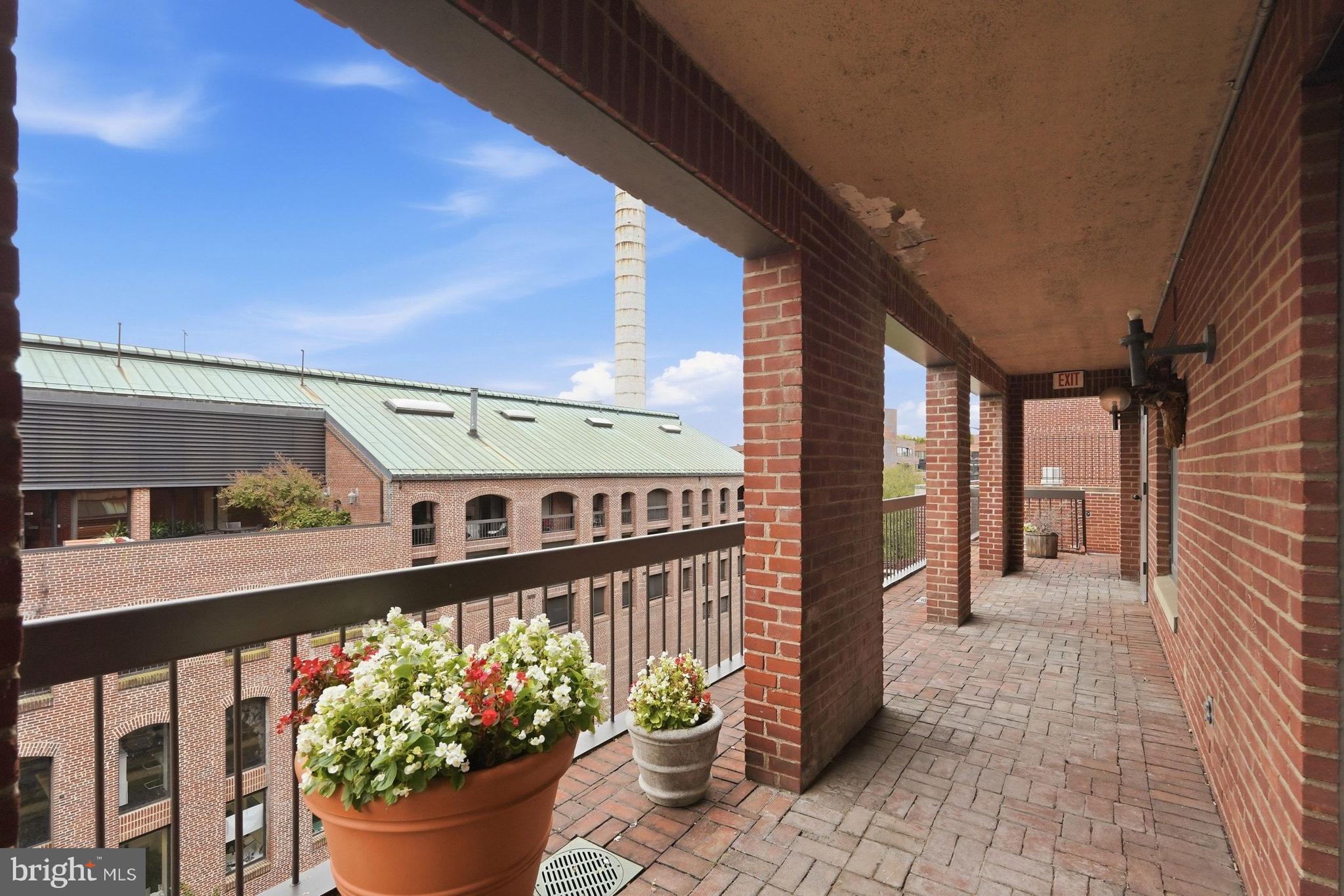 1080 WISCONSIN AVENUE NW 1005