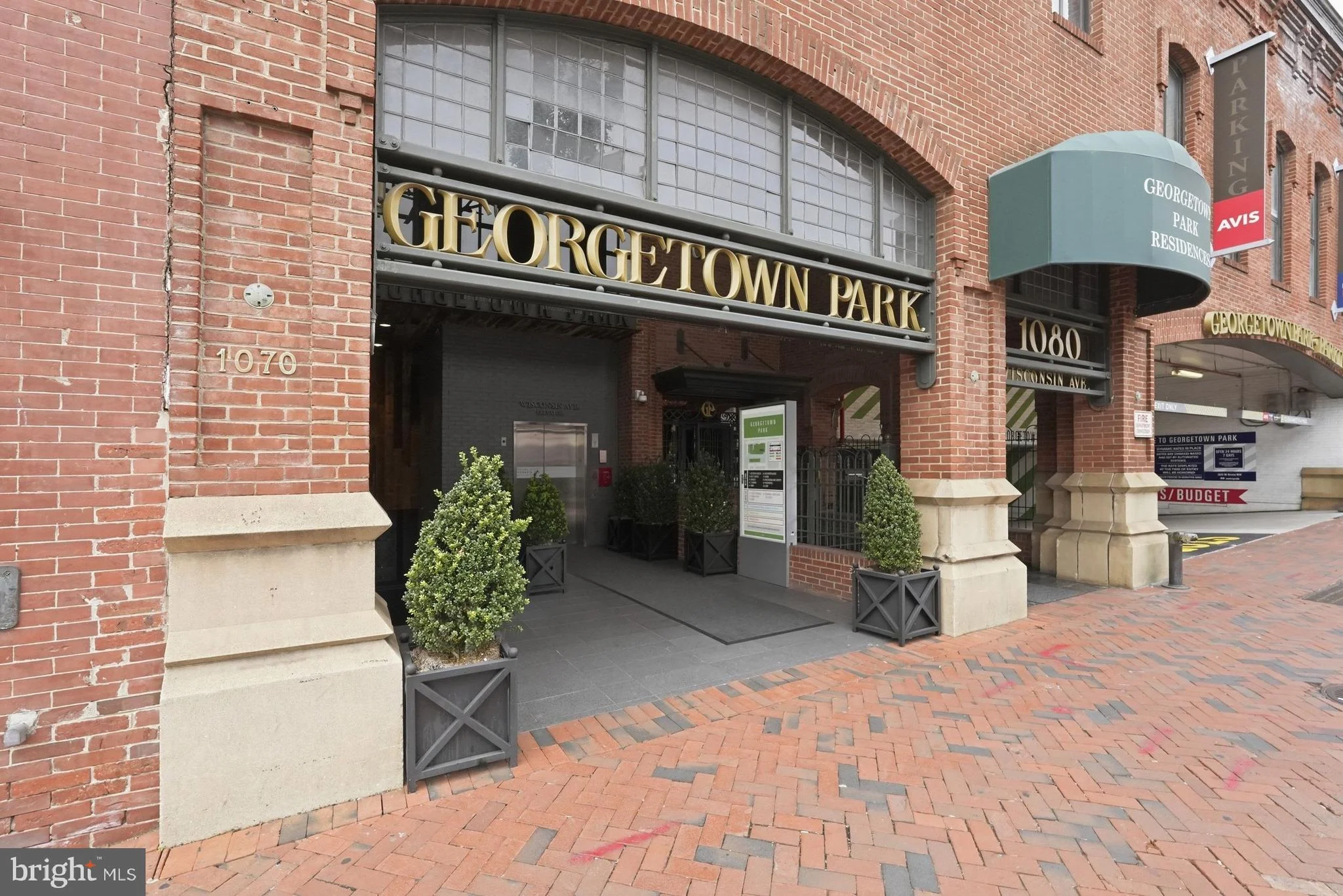 1080 Wisconsin Avenue NW Unit 1005