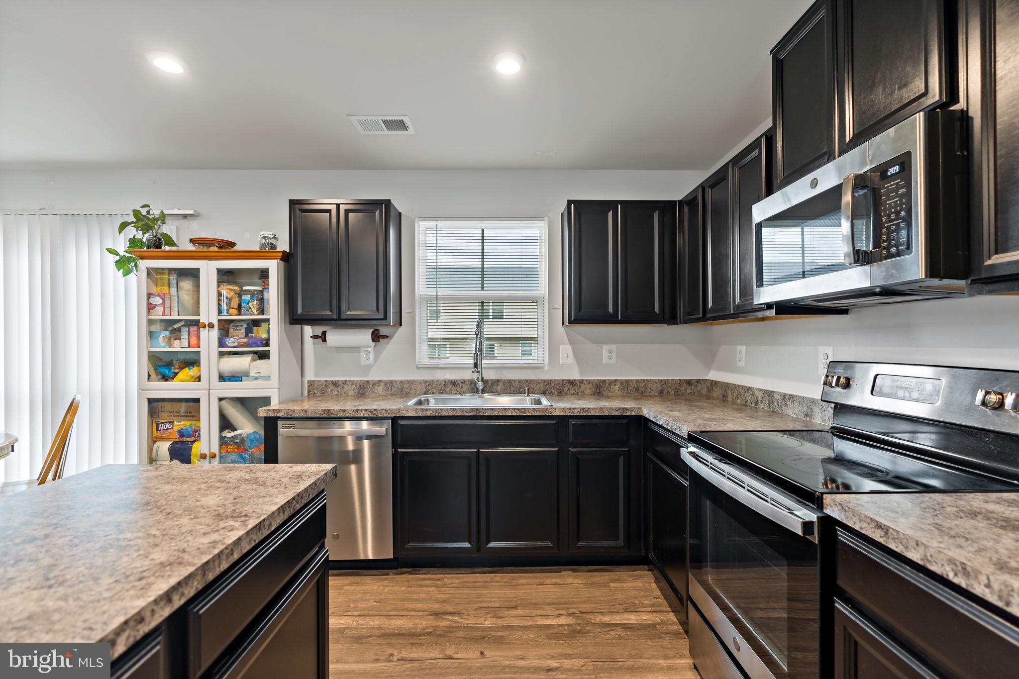 STONECREST - Residential