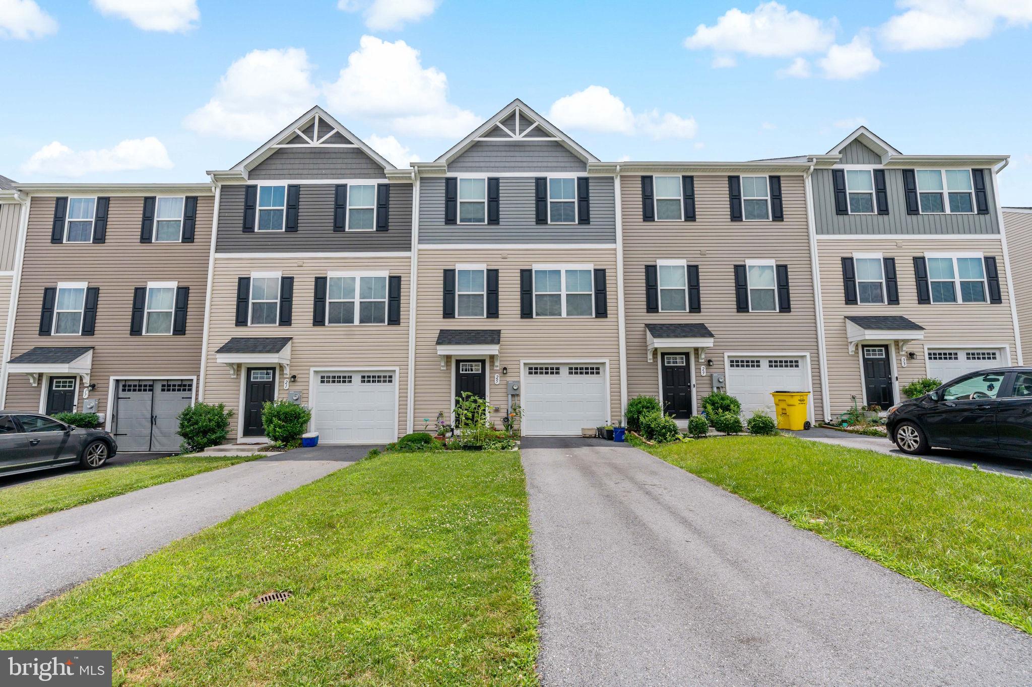 STONECREST - Residential