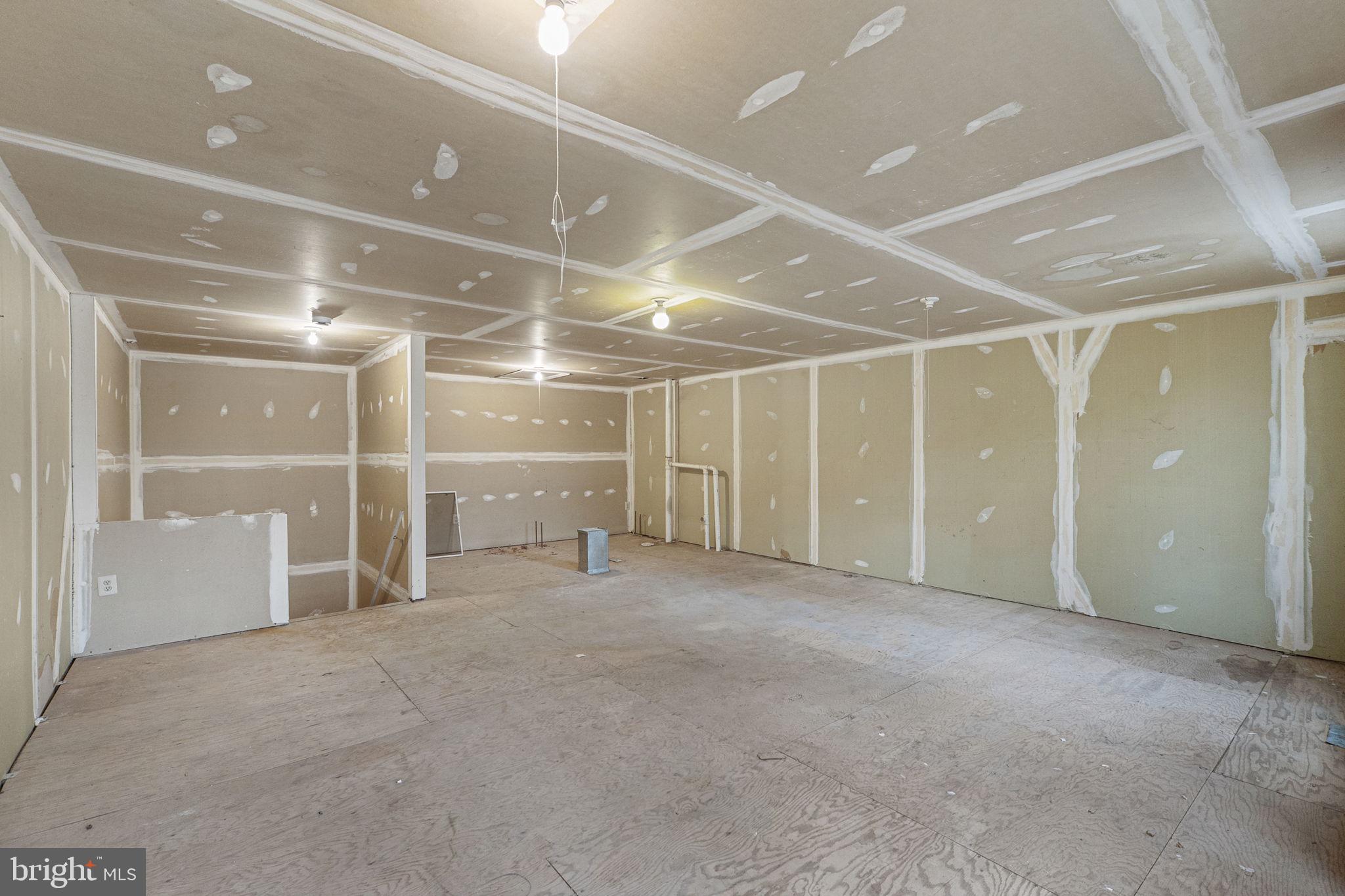 CHURCHILL TOWN SECTOR - Residential