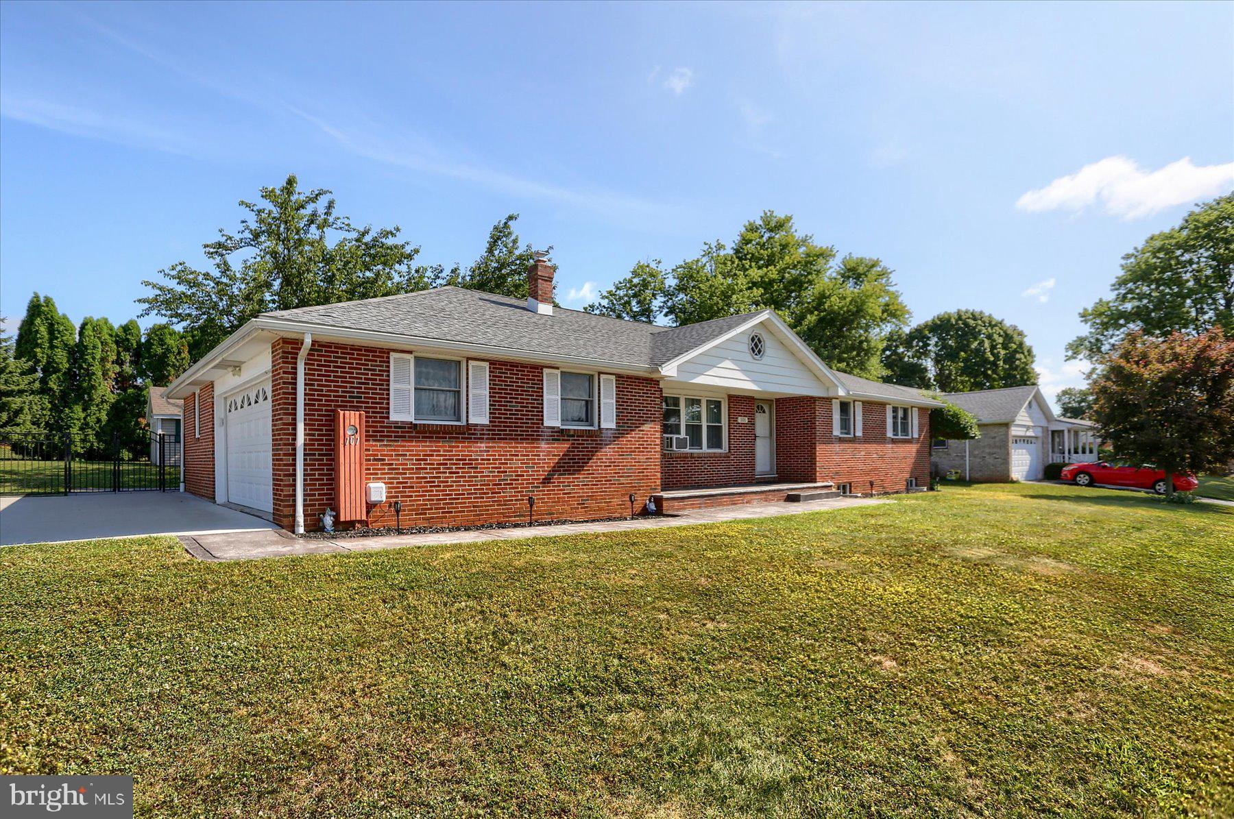 101 RAYPAULA DRIVE