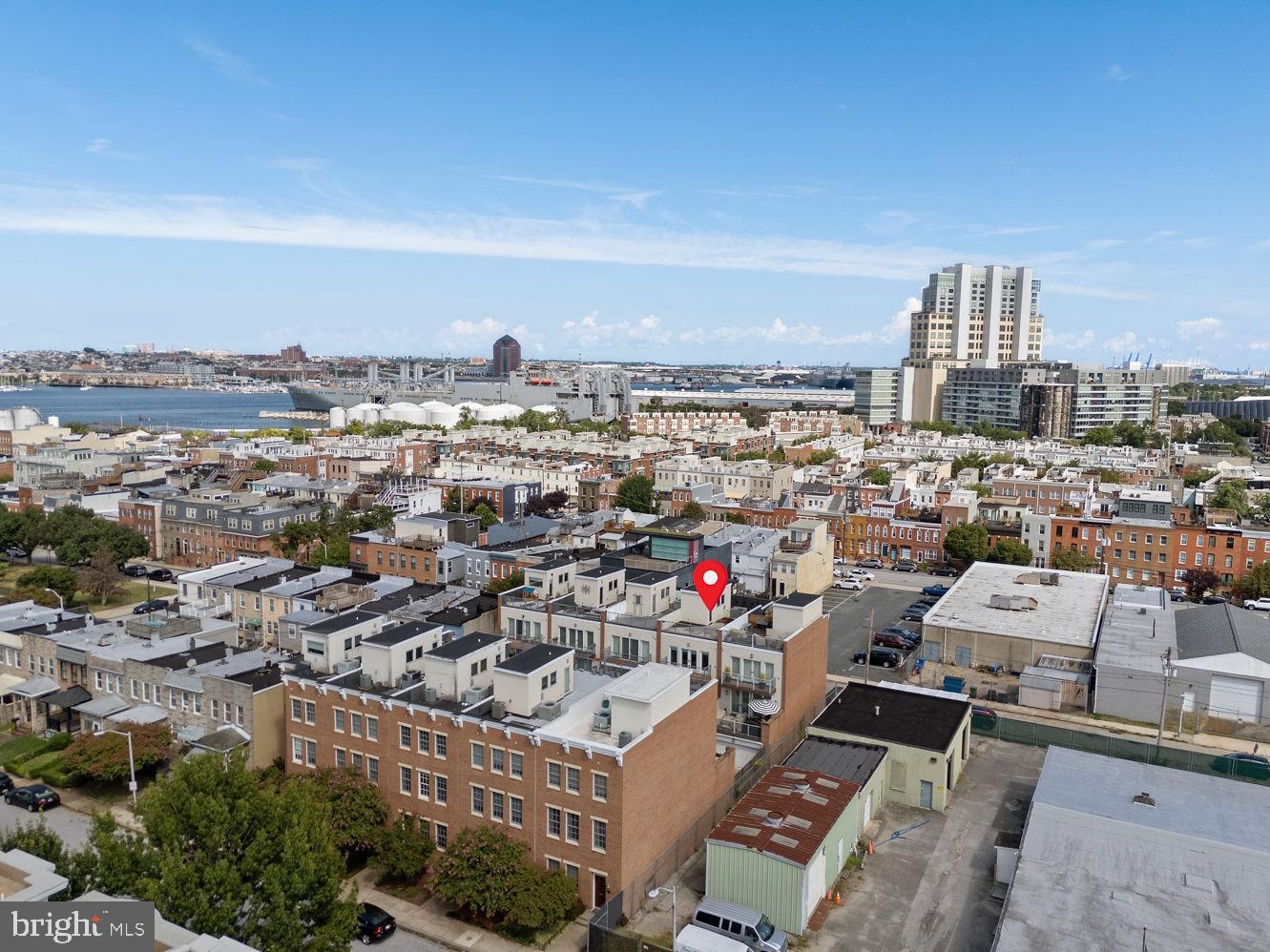 LOCUST POINT - Residential