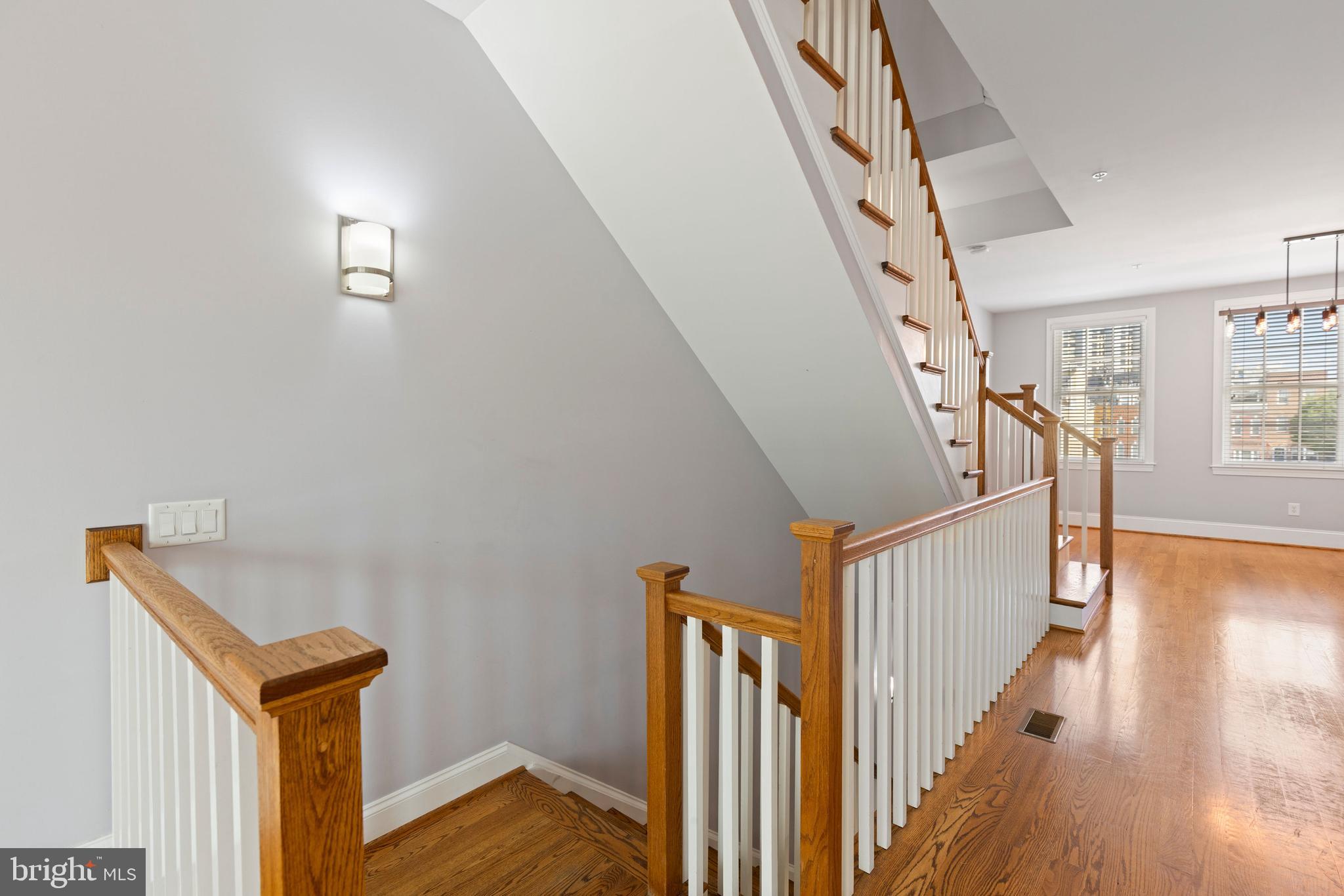 LOCUST POINT - Residential