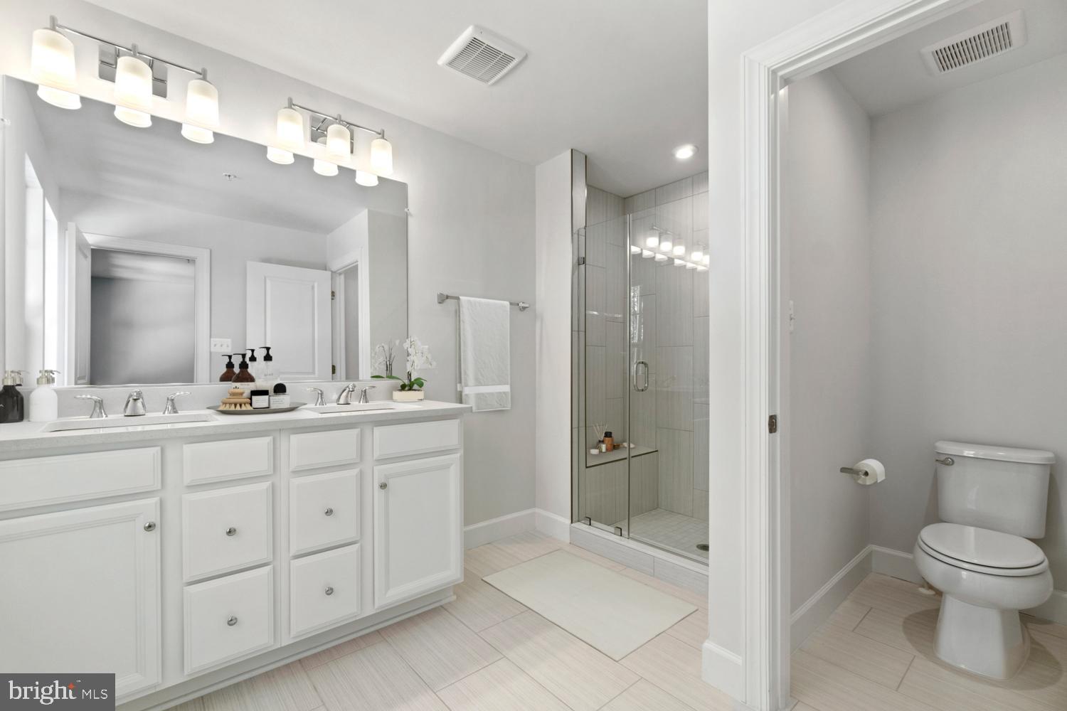 MARLBORO RIDGE - Residential