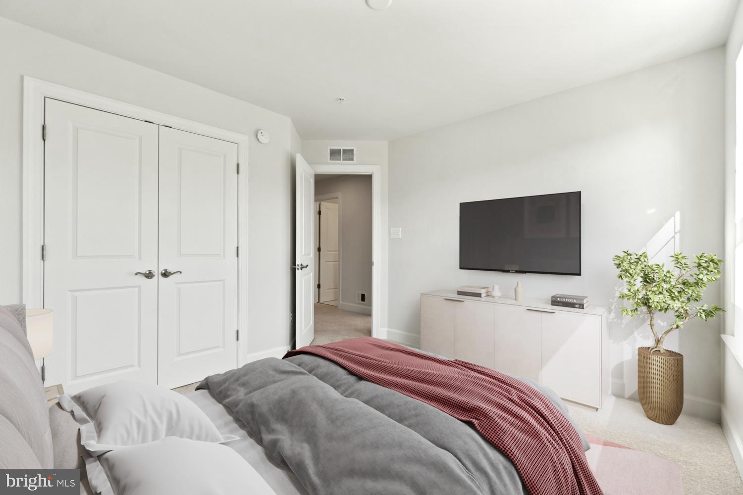 MARLBORO RIDGE - Residential