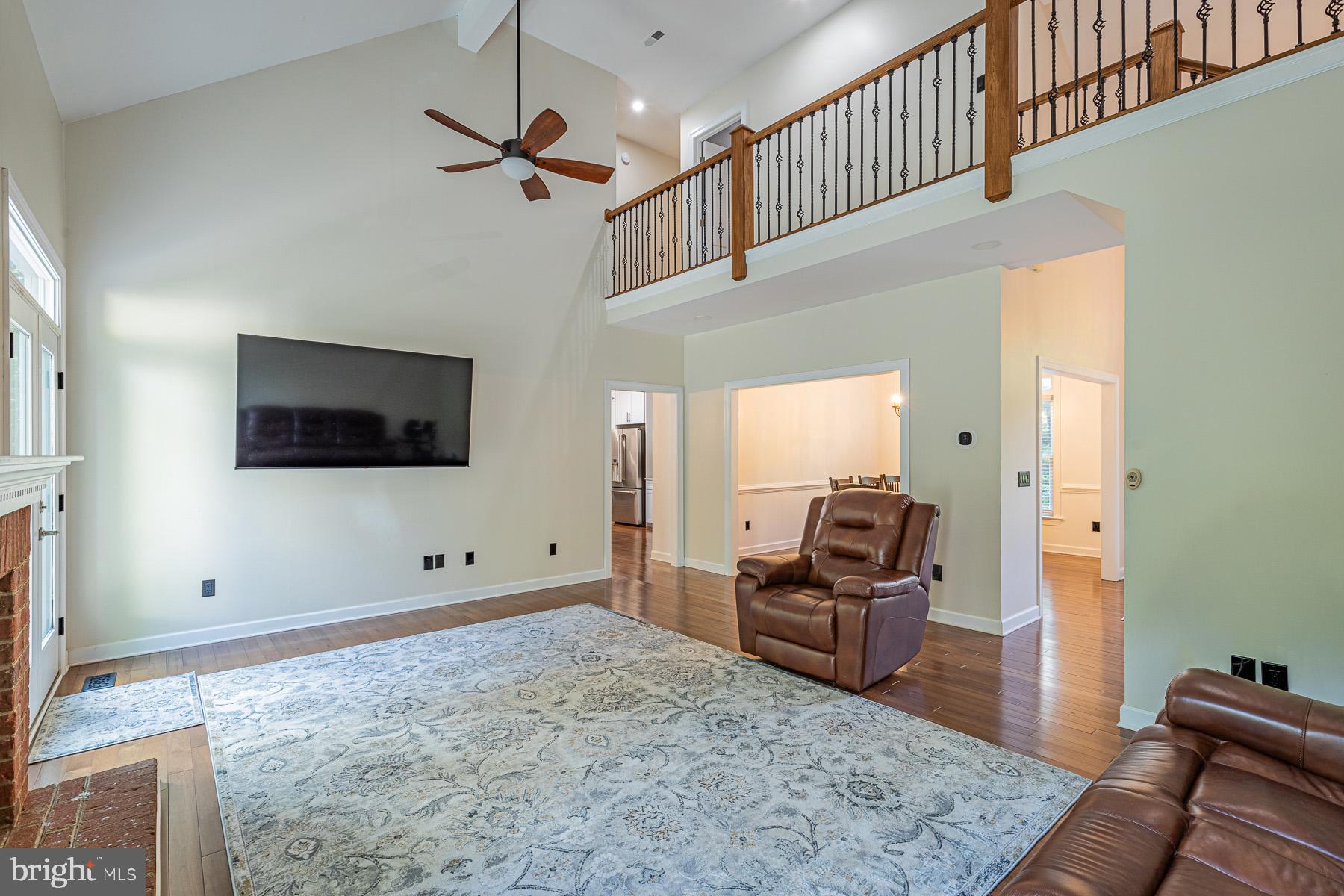 1277 RIVERWOOD DRIVE