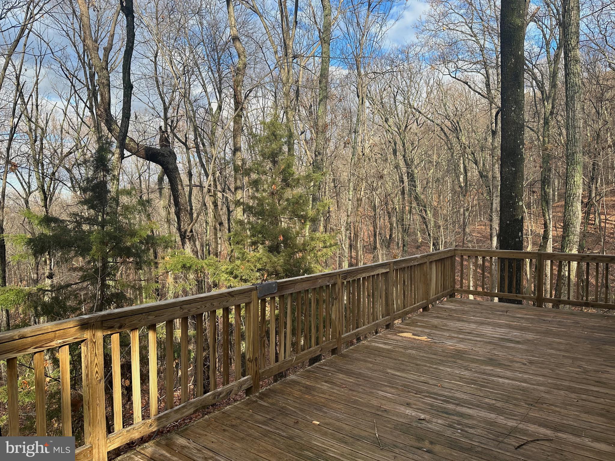 SUNDANCE MOUNTAIN - Residential