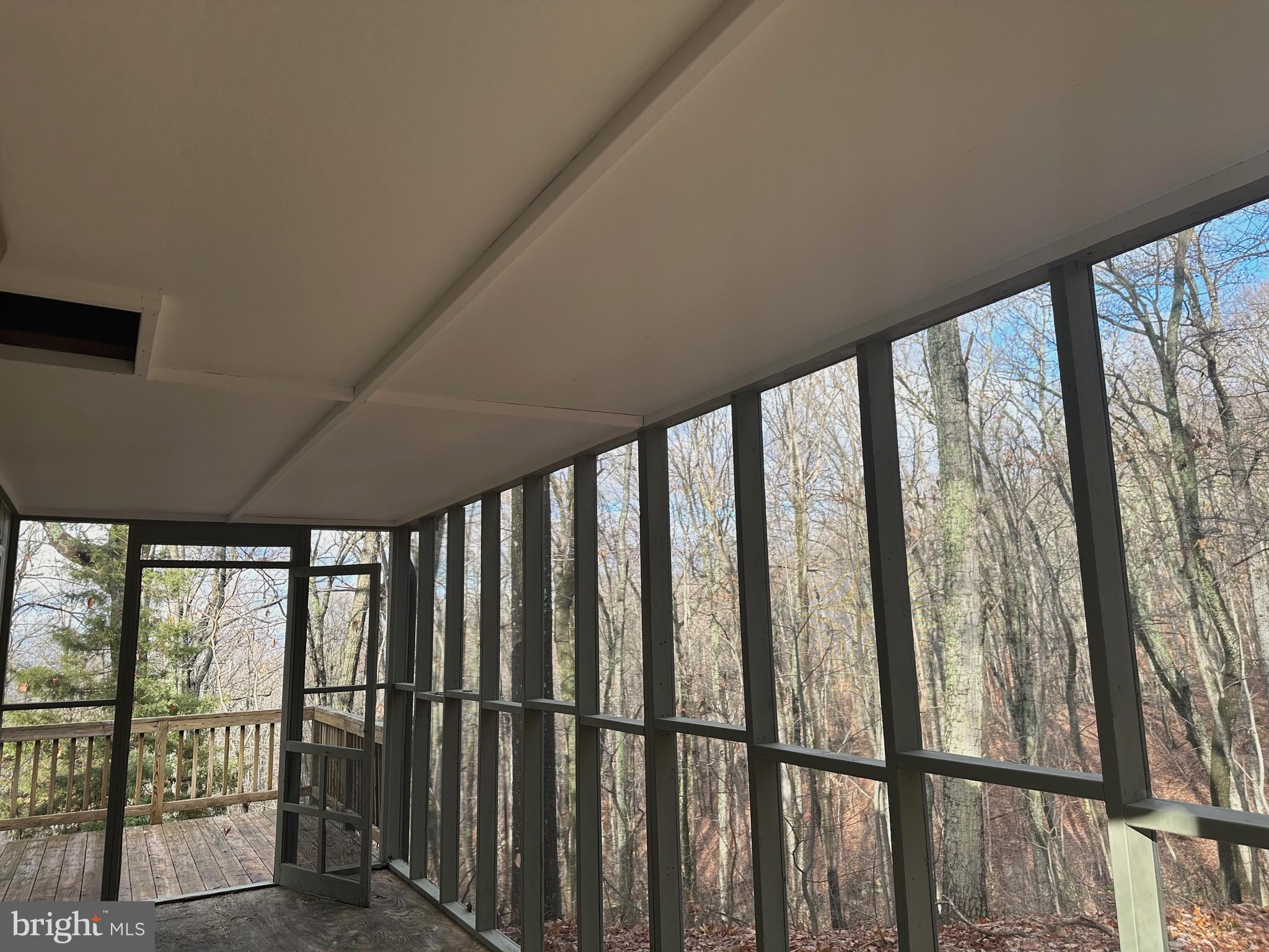 SUNDANCE MOUNTAIN - Residential