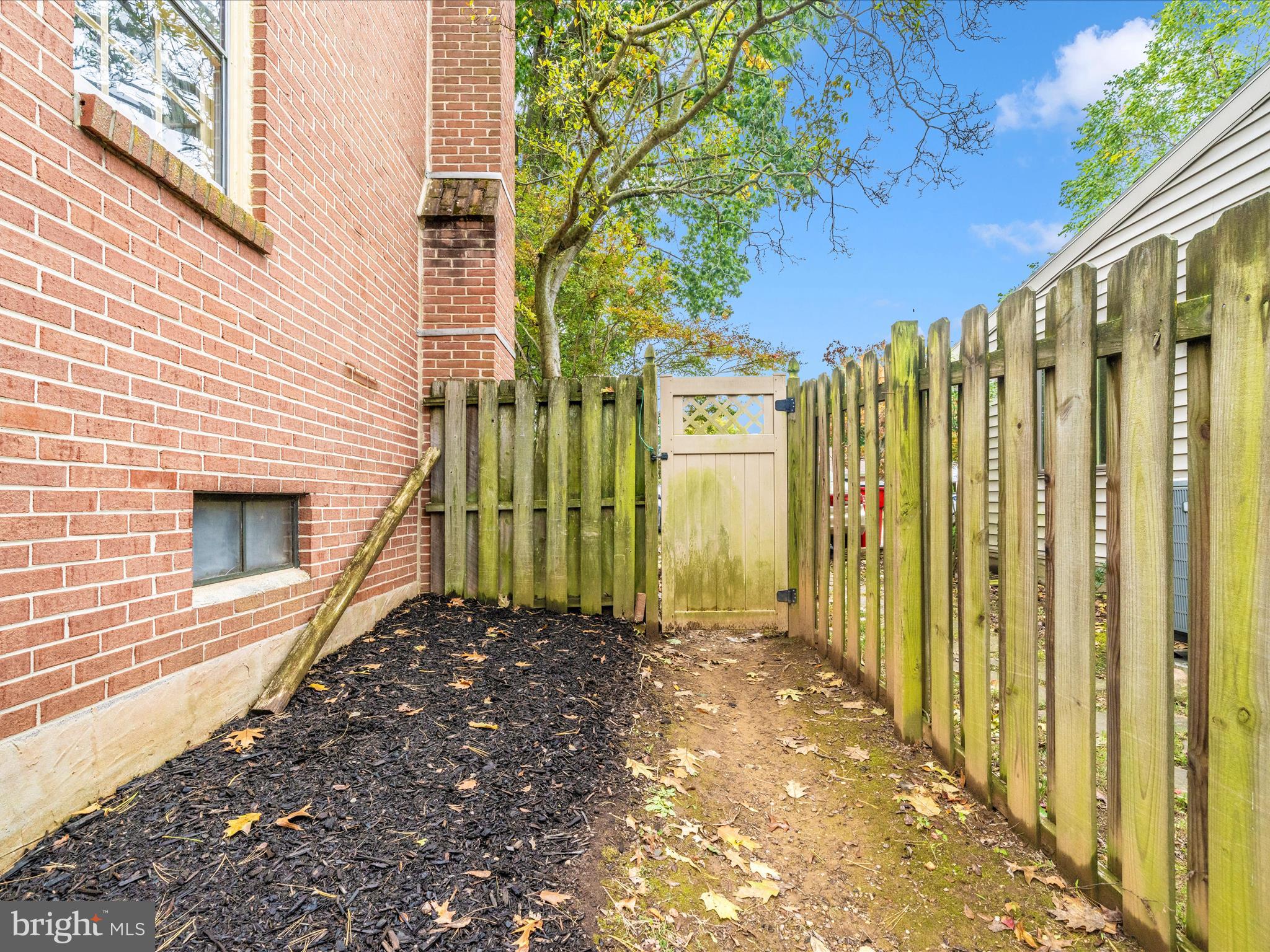 OAK RIDGE - Residential