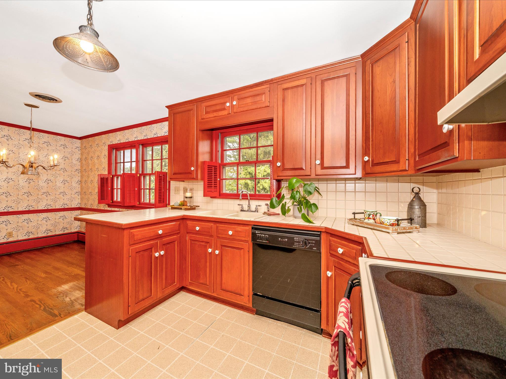 OAK RIDGE - Residential