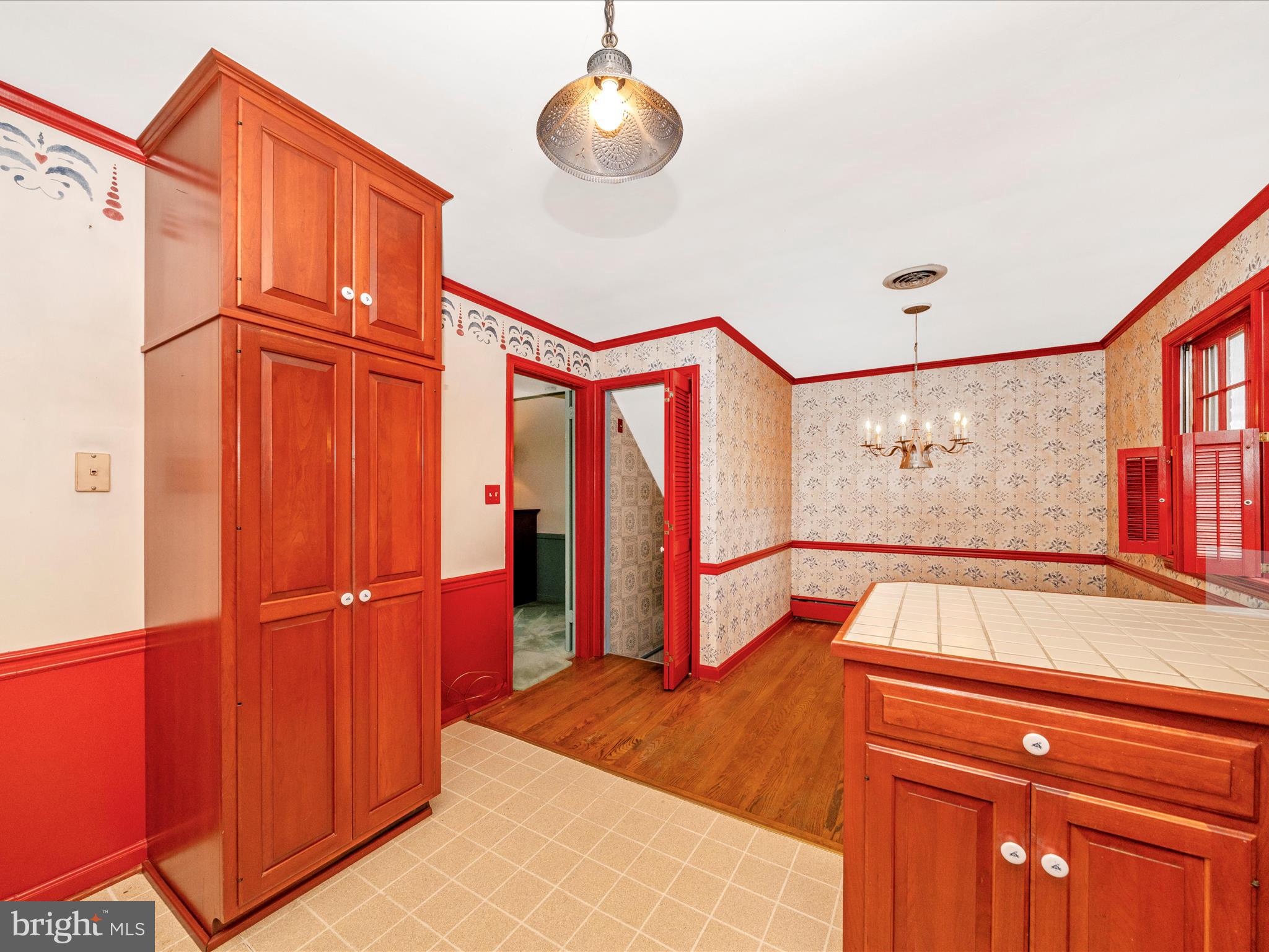 OAK RIDGE - Residential