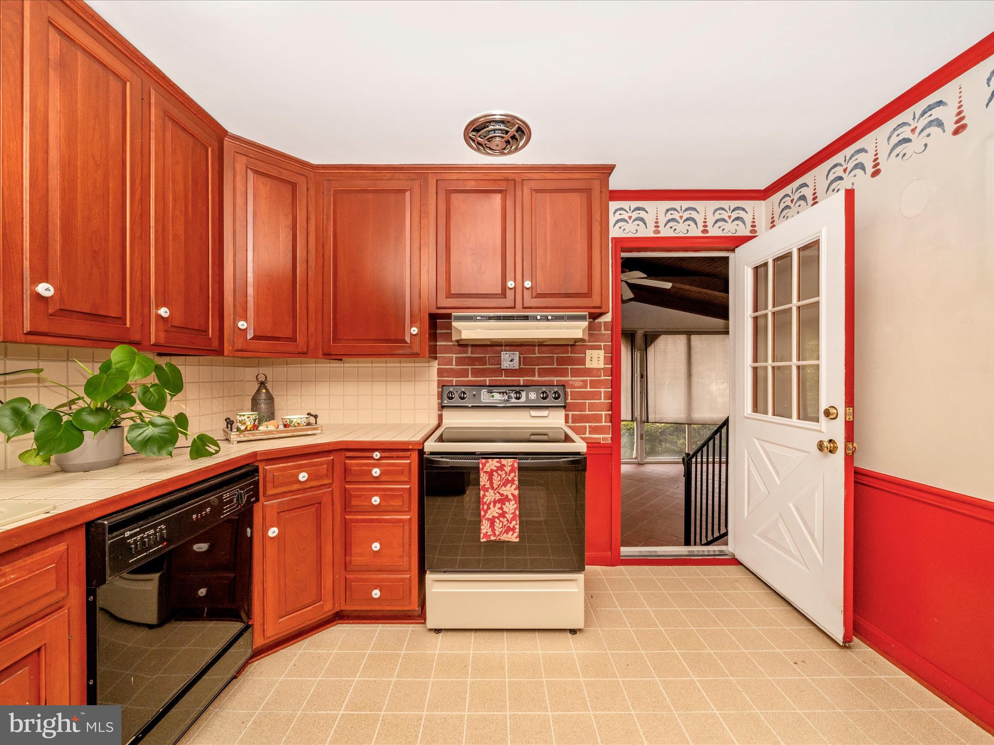 OAK RIDGE - Residential