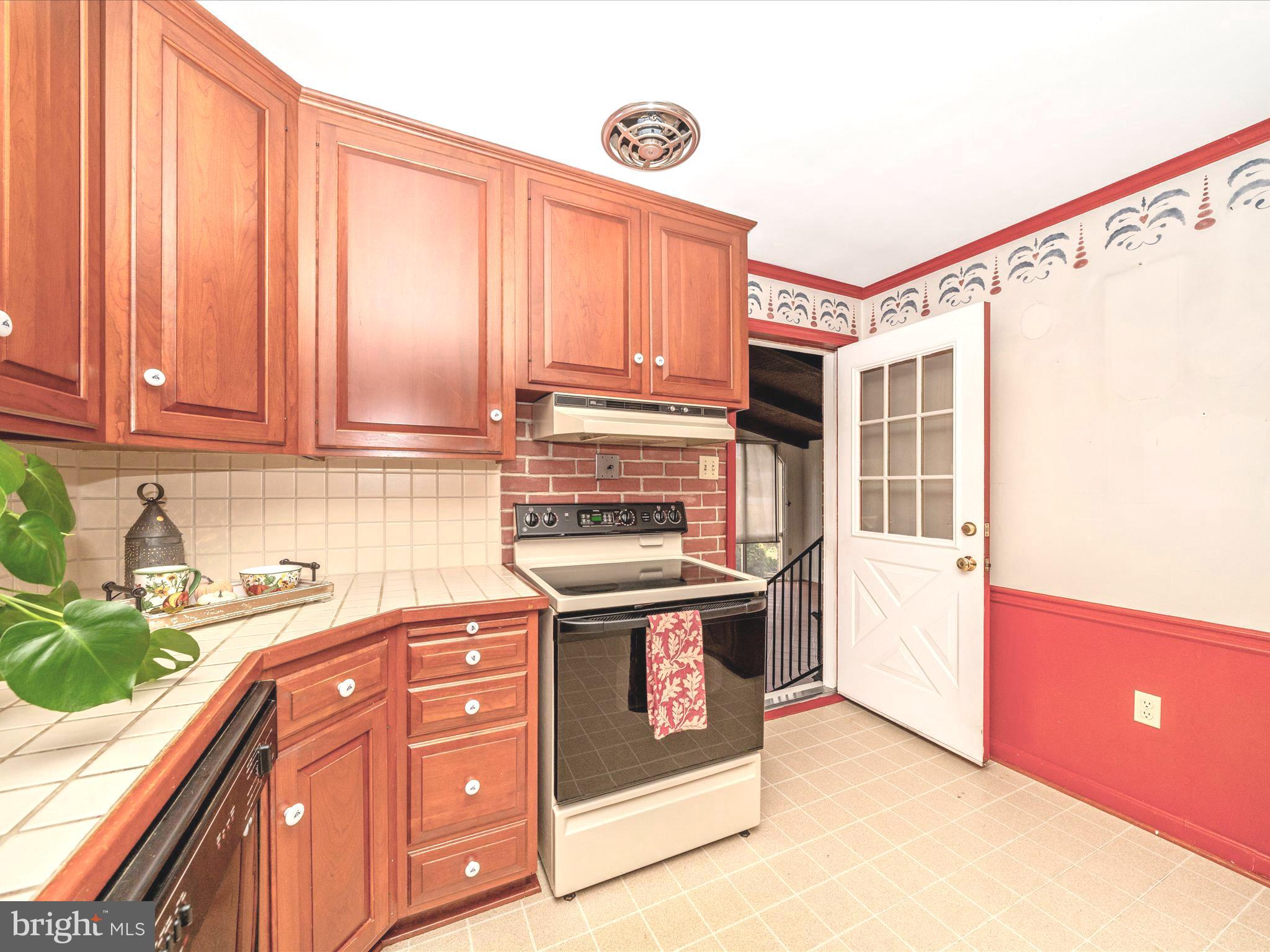 OAK RIDGE - Residential