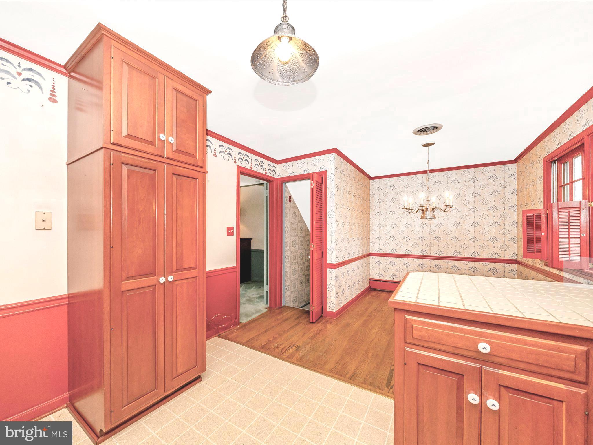 OAK RIDGE - Residential