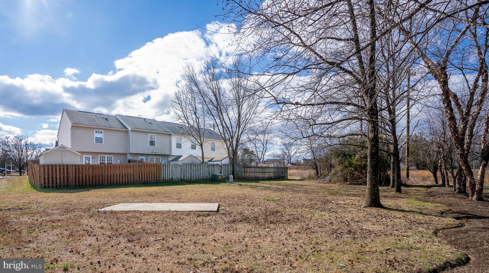 COVENTRY CREEK - Residential