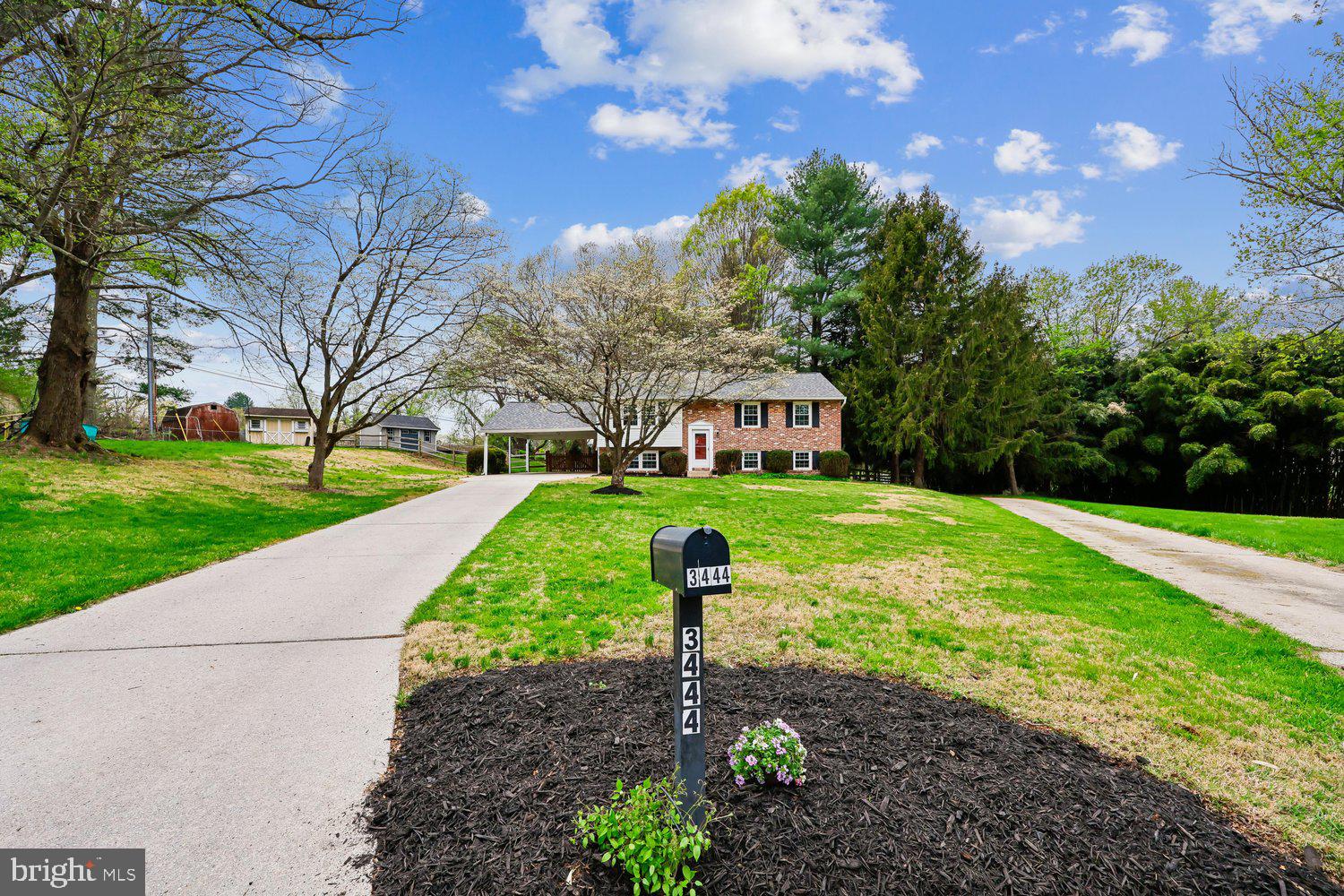 GLEN BROOK - Residential
