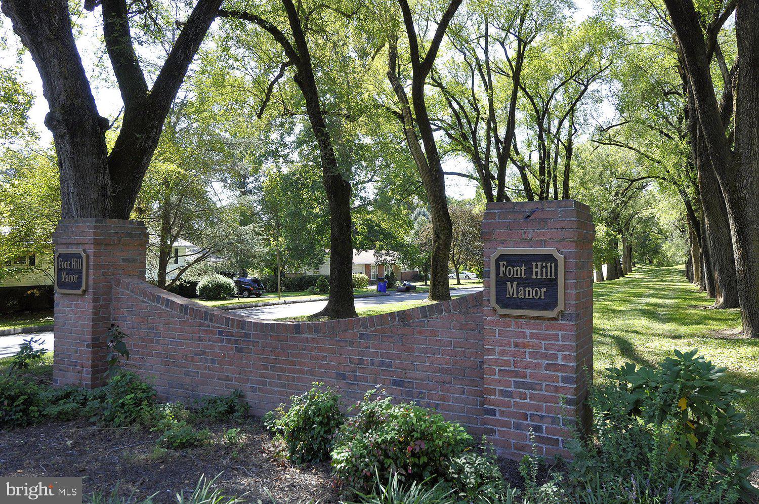 GLEN BROOK - Residential