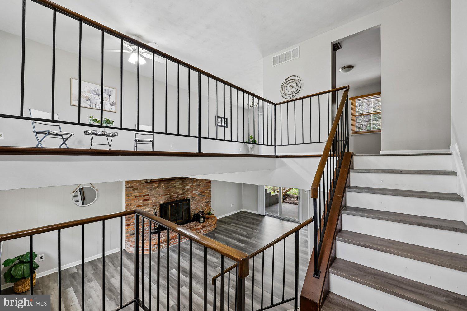 GLEN BROOK - Residential