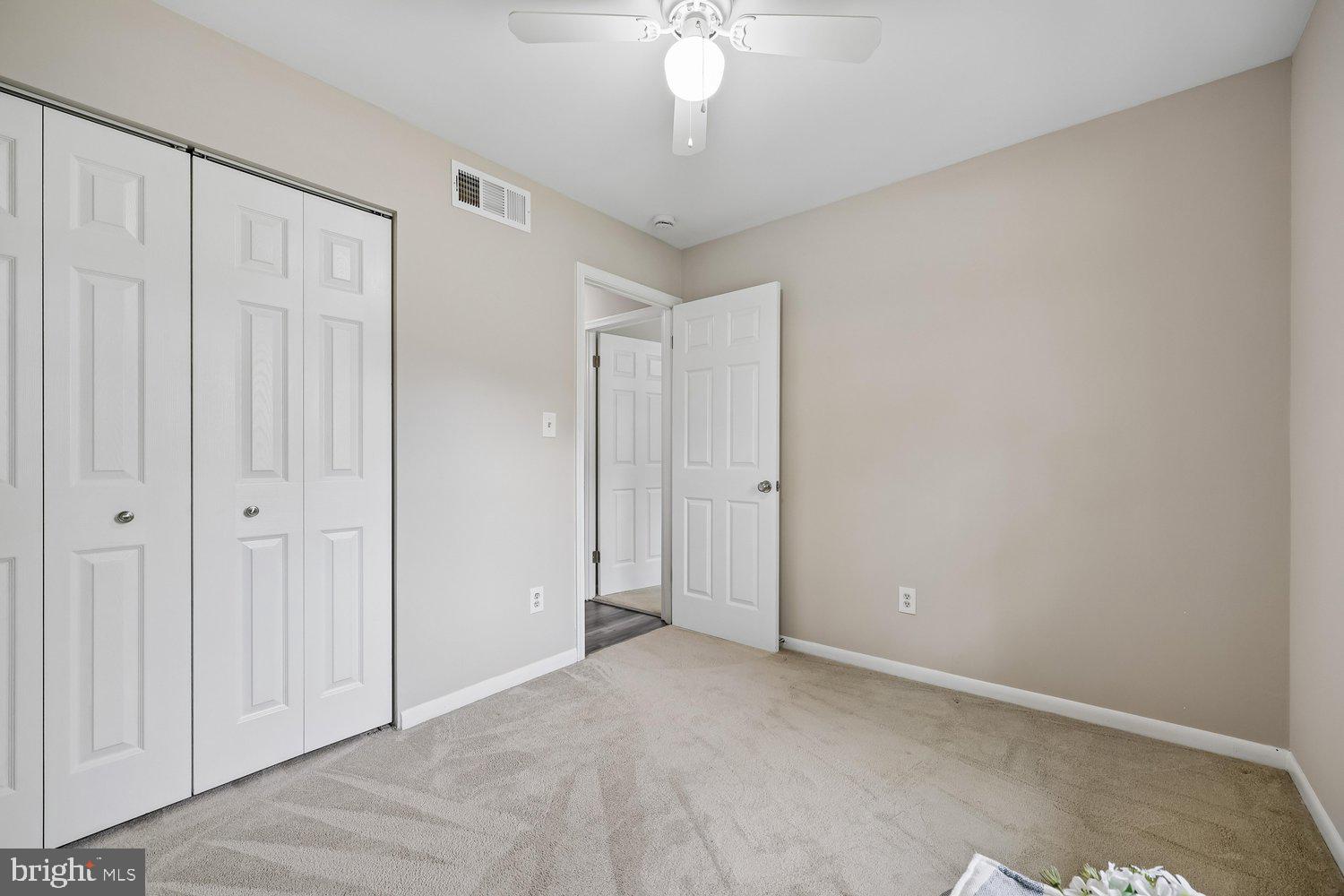 GLEN BROOK - Residential