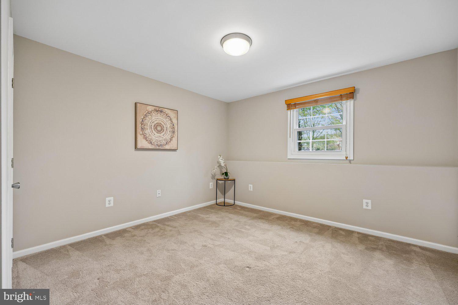 GLEN BROOK - Residential