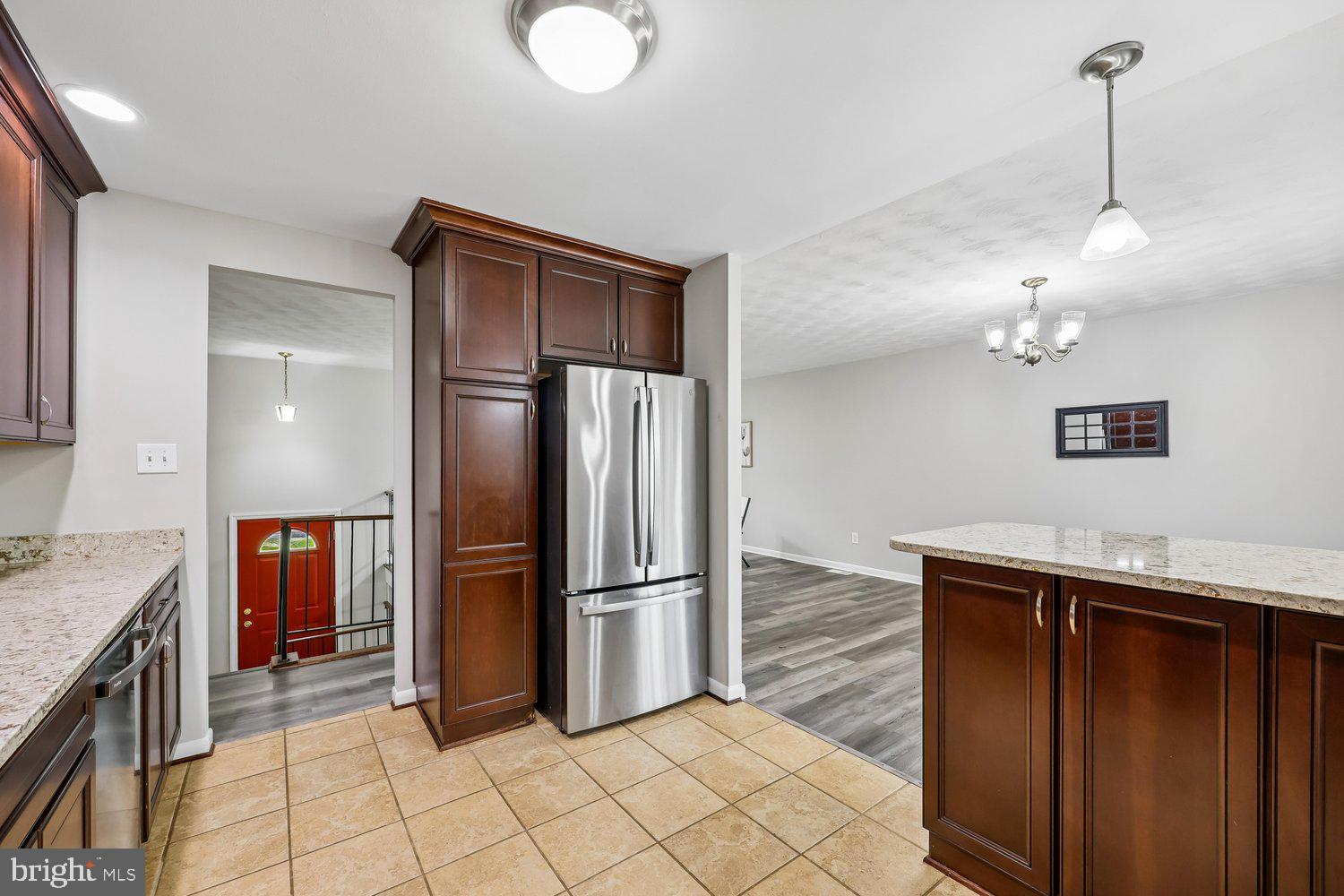 GLEN BROOK - Residential