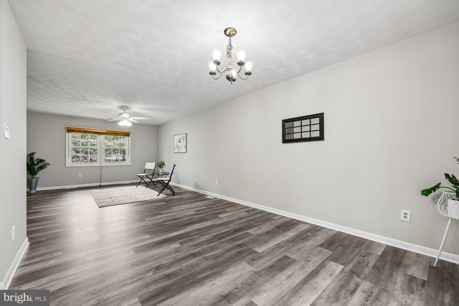 GLEN BROOK - Residential