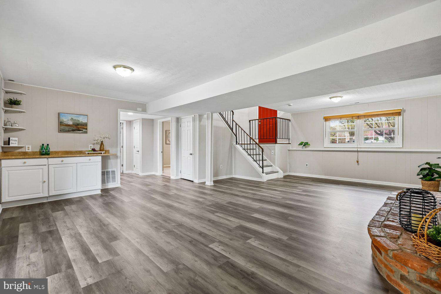 GLEN BROOK - Residential