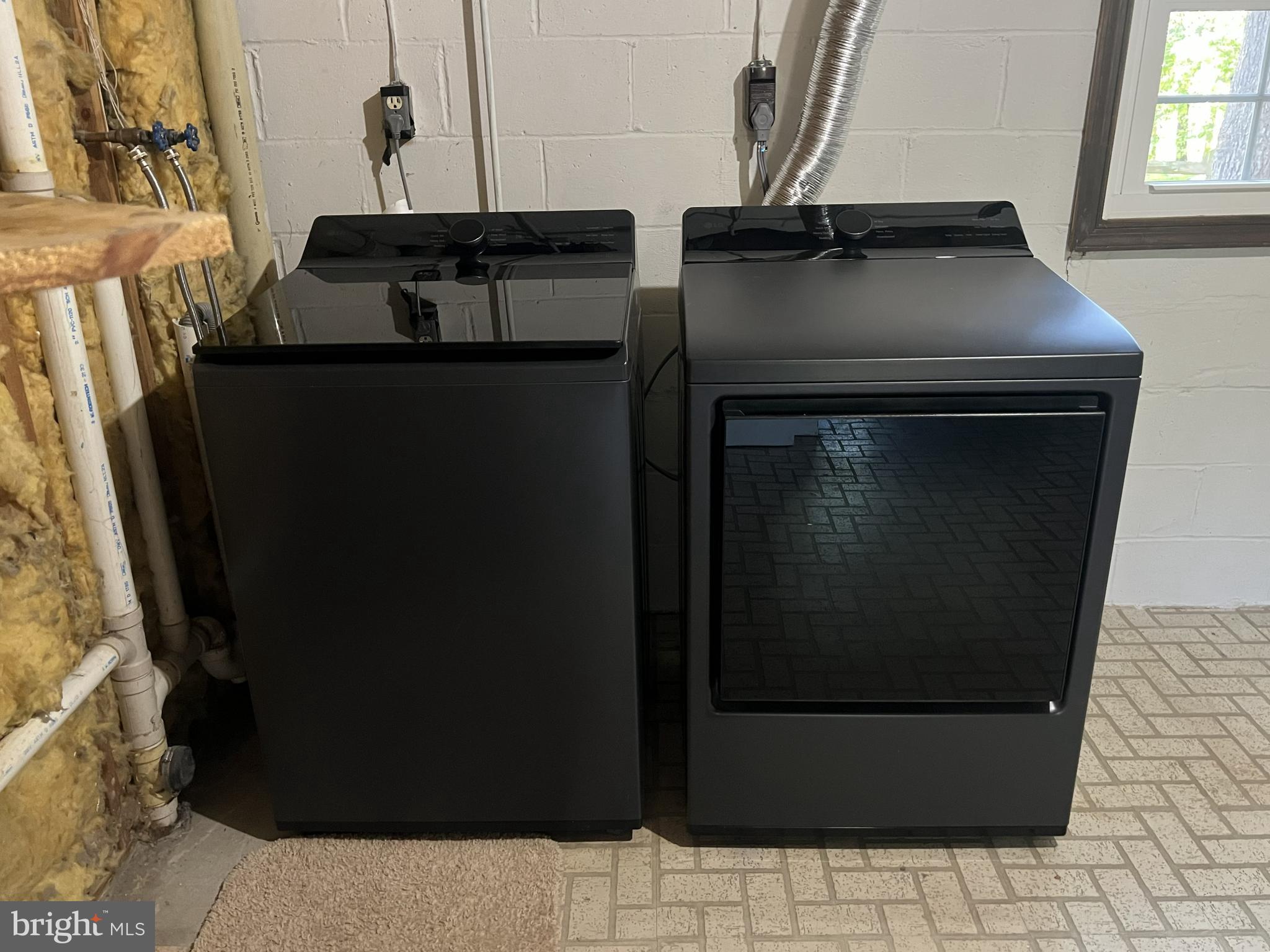 GLEN BROOK - Residential