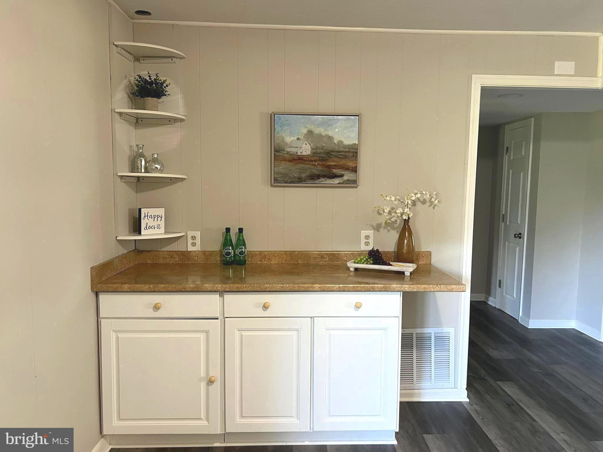 GLEN BROOK - Residential