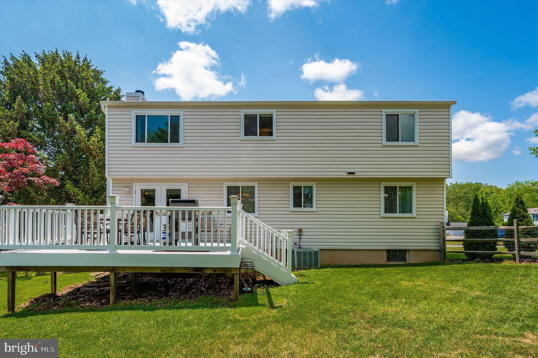 MERRIDALE GARDENS - Residential