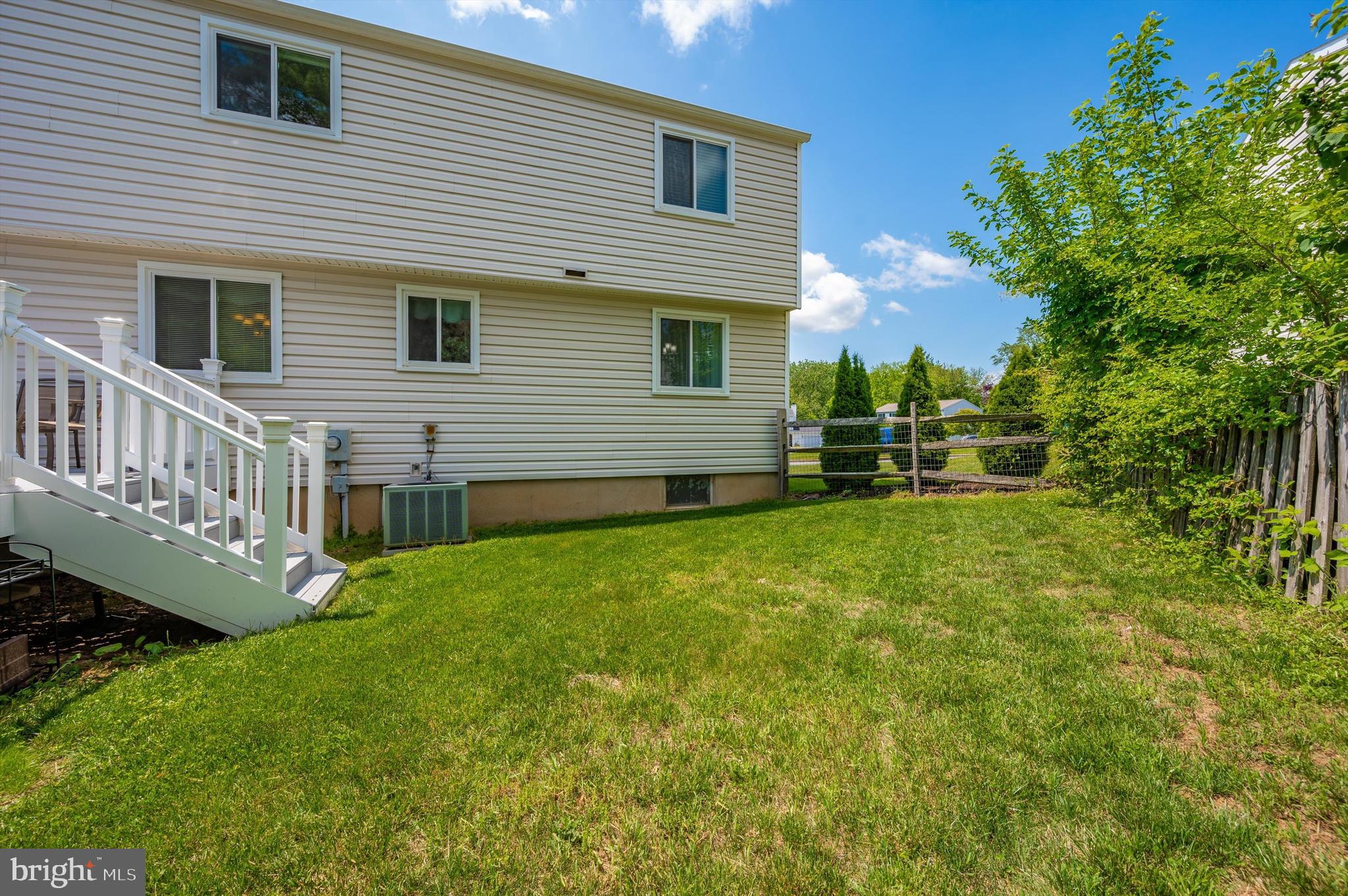 MERRIDALE GARDENS - Residential