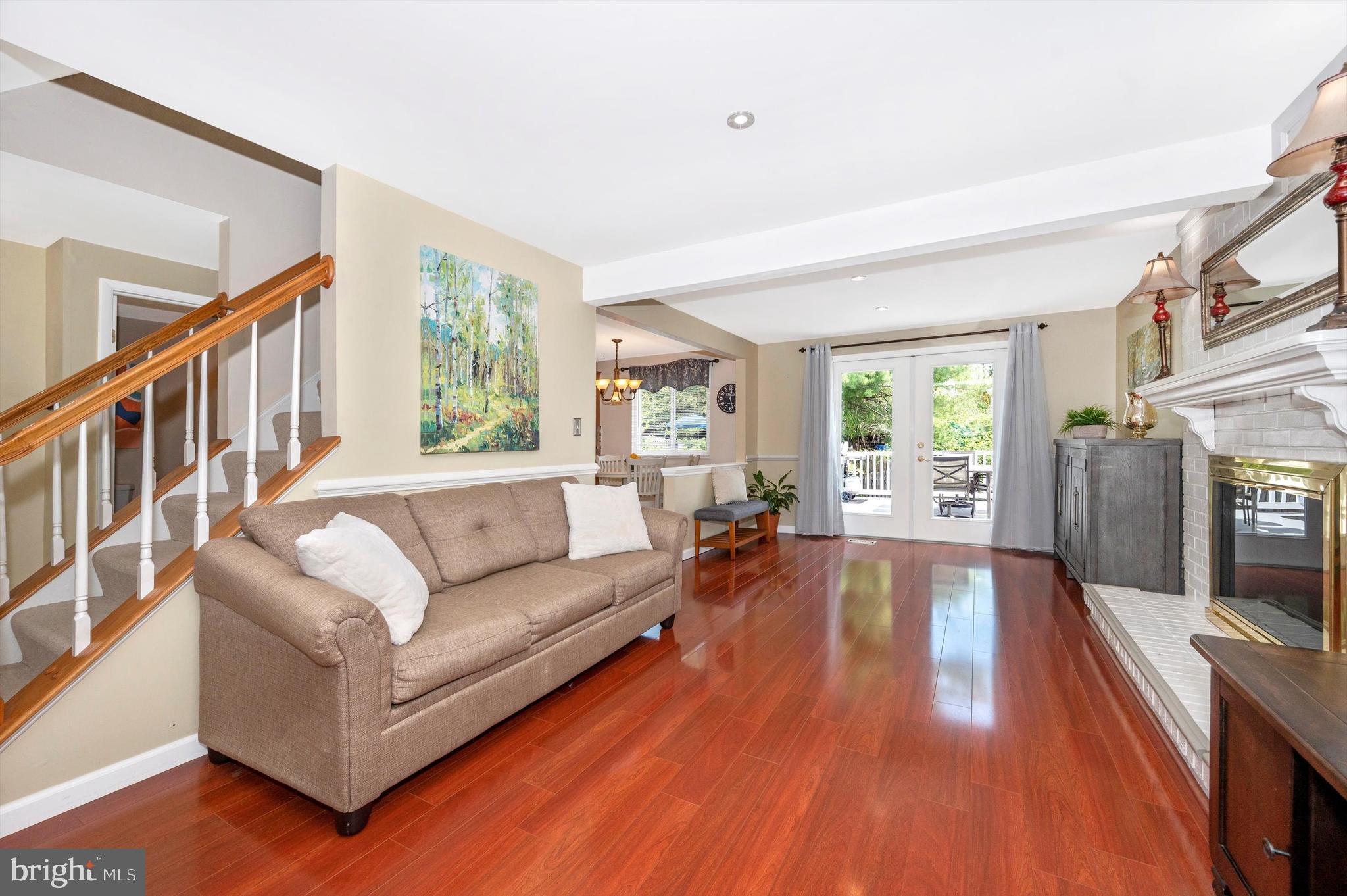 MERRIDALE GARDENS - Residential