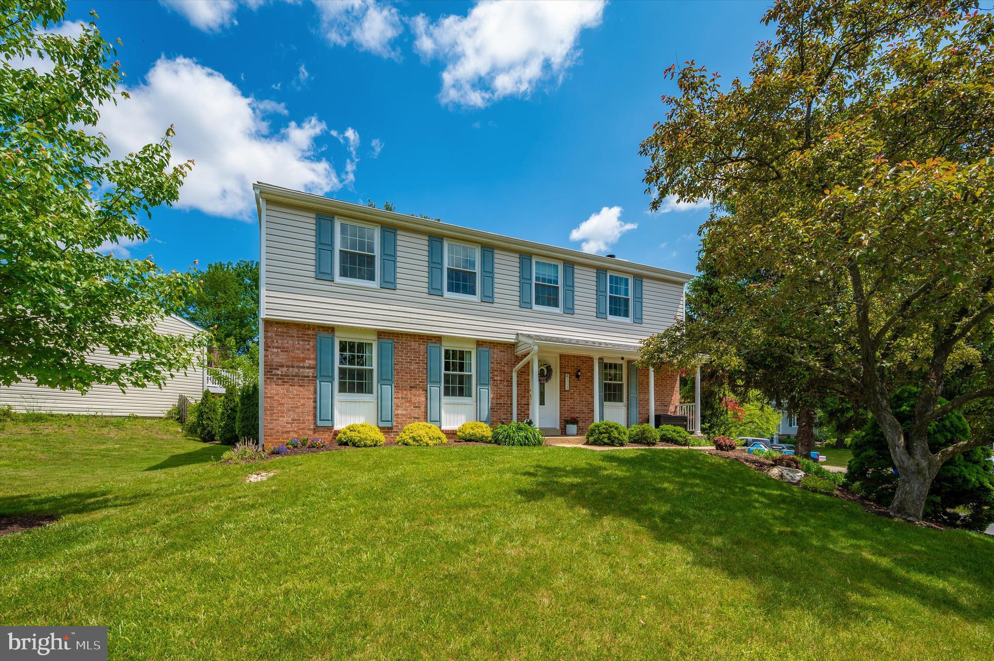 MERRIDALE GARDENS - Residential