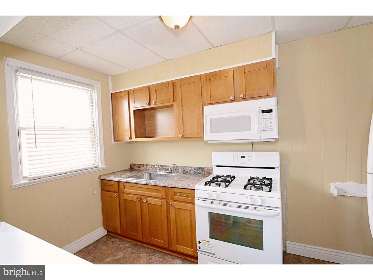 BRIDESBURG - Residential