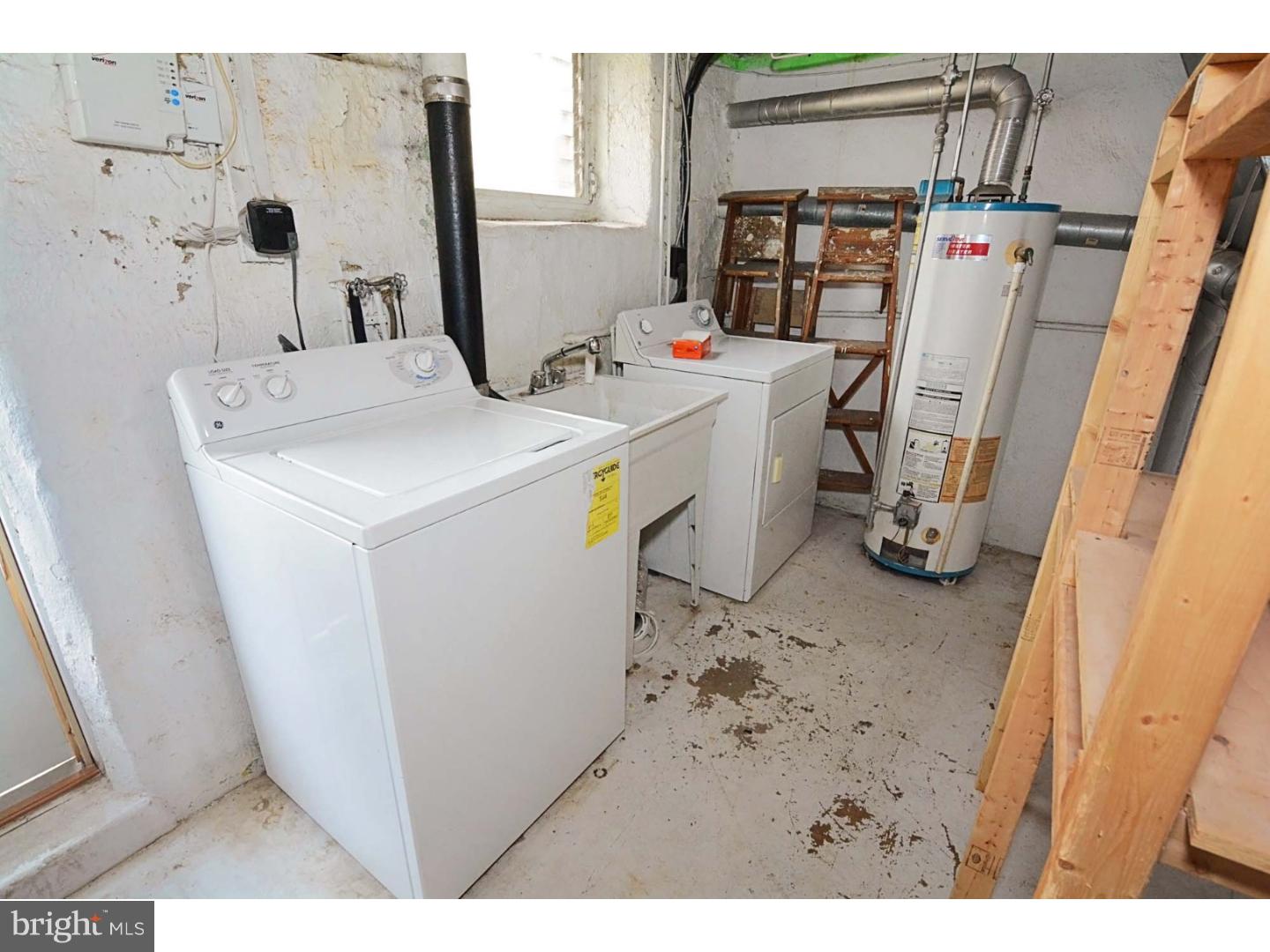 BRIDESBURG - Residential