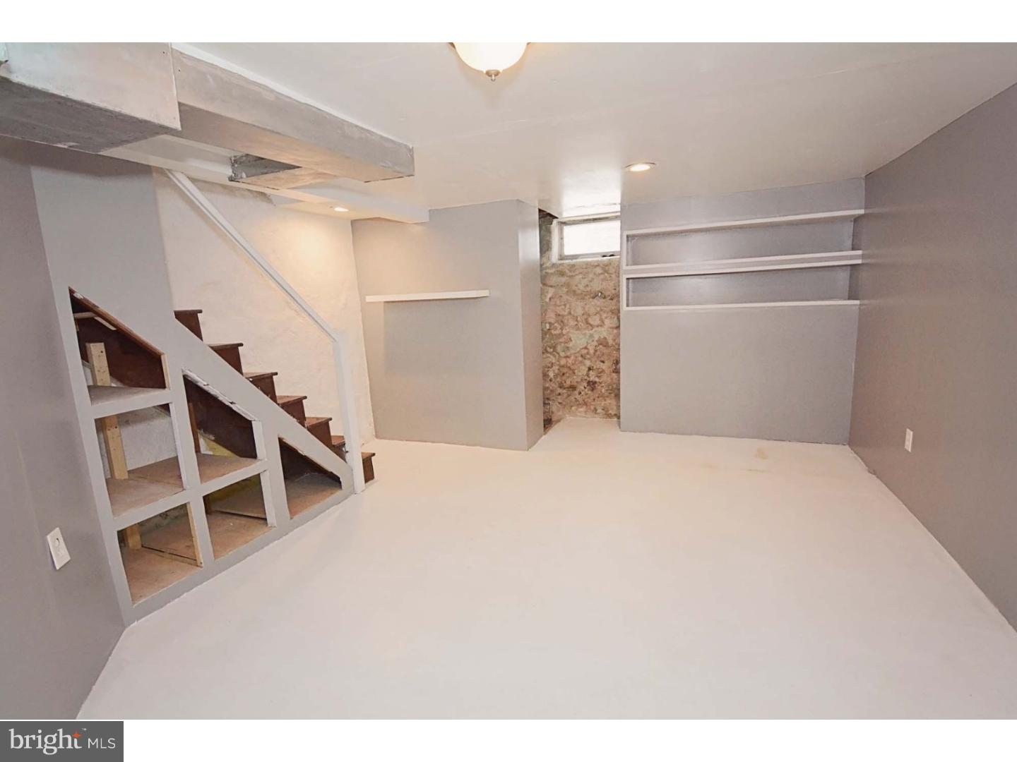 BRIDESBURG - Residential