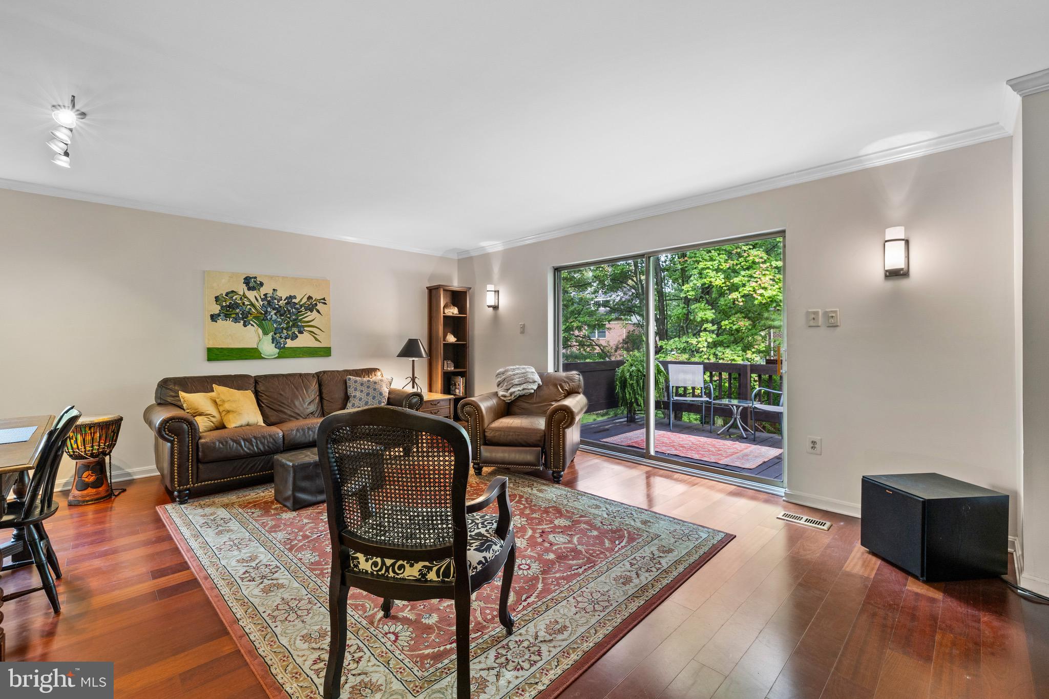 LOVETON FARMS - Residential